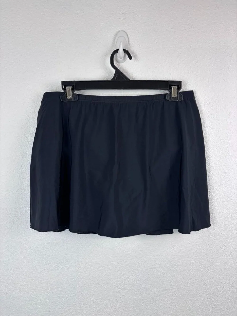 MiracleSuit women's 16 black skirted bottoms swim skirt slimming modest swimwear